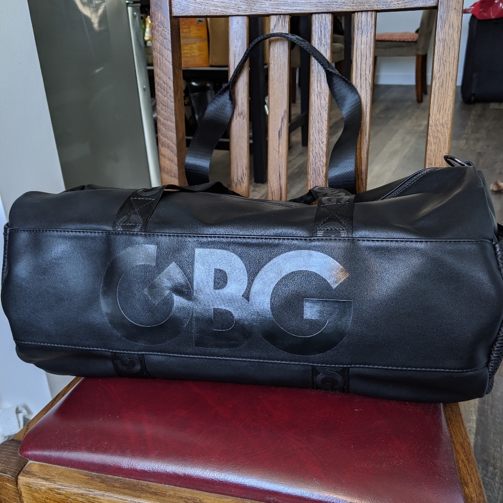 Guess small gym bag